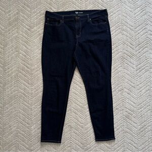 GAP Dark Wash Jean Leggings fit - 18